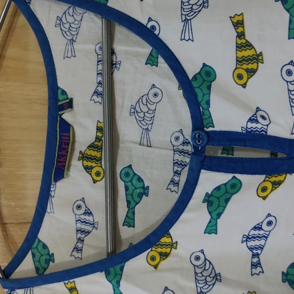 Aakriti short kurta - Picture 2 of 4